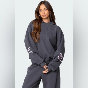 Edikted Bonney Bow detail sweatpants & Hoodie